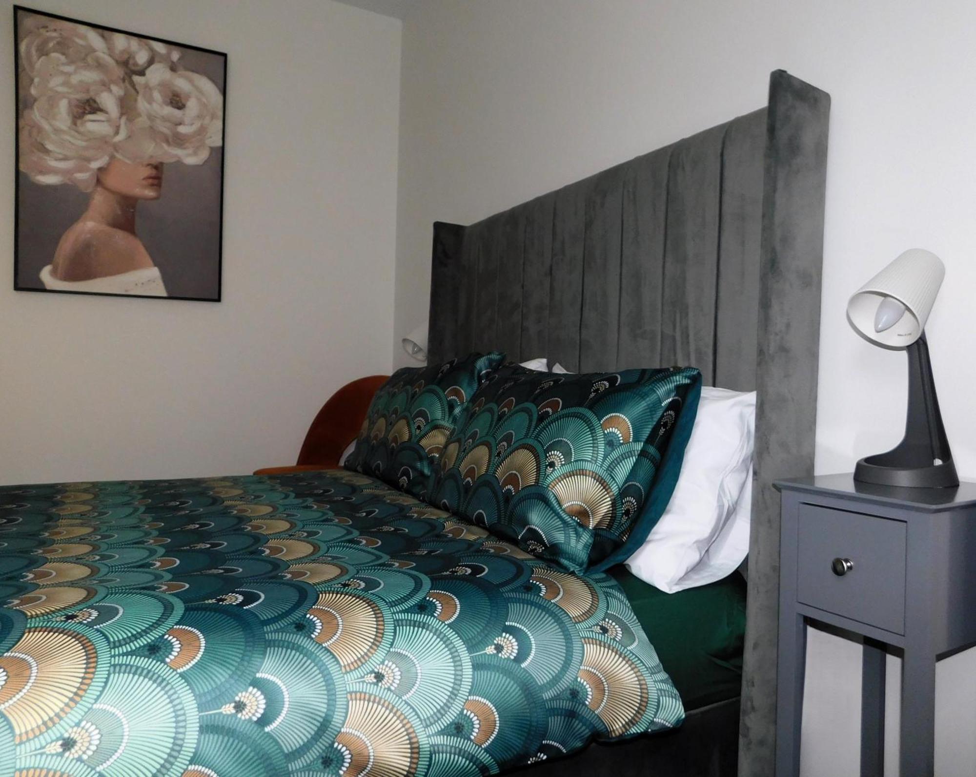 Beautiful Meadowbank Apartment With On-Street Parking Edimburgo Esterno foto